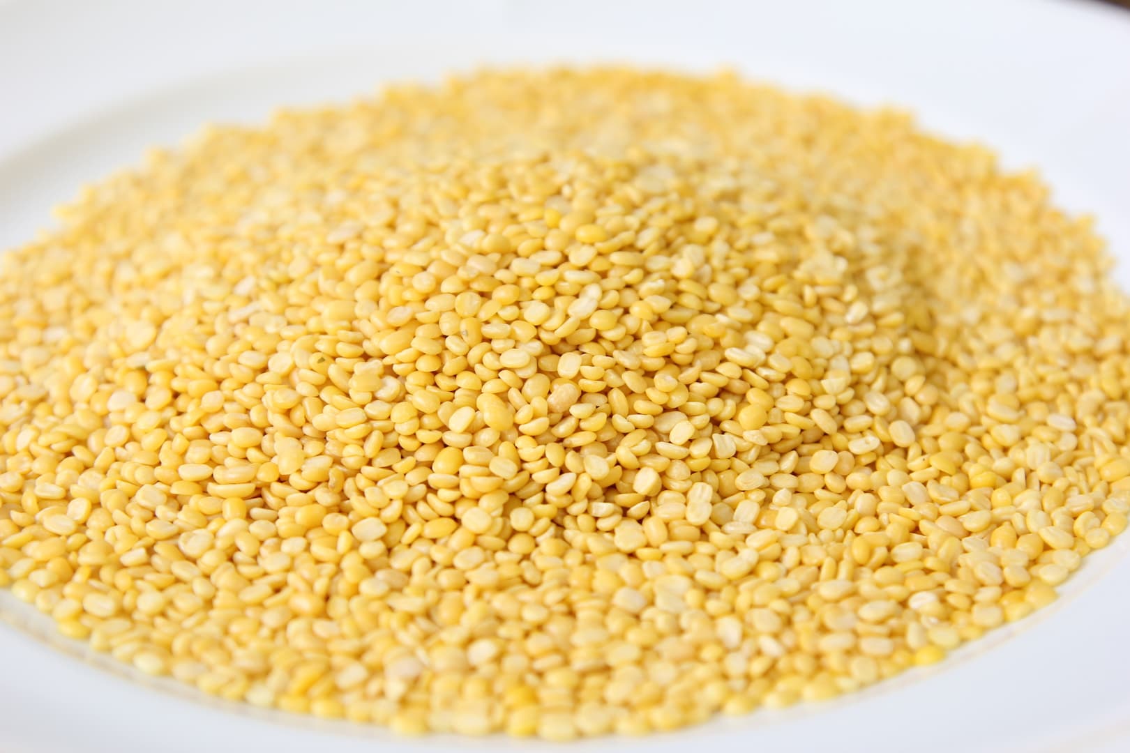 3-Layered Square with Yellow Dal & Spinach — 4