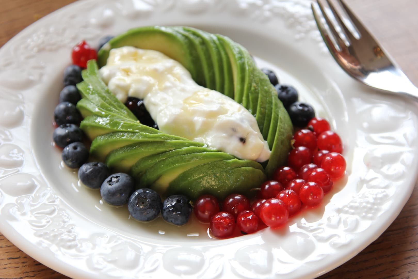 Yogi Berry Avocado Bowl