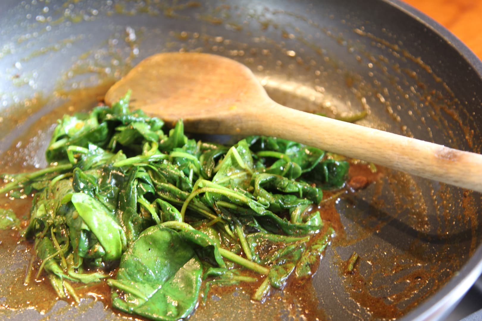 3-Step Easy Spinach Coconut Soup — 3