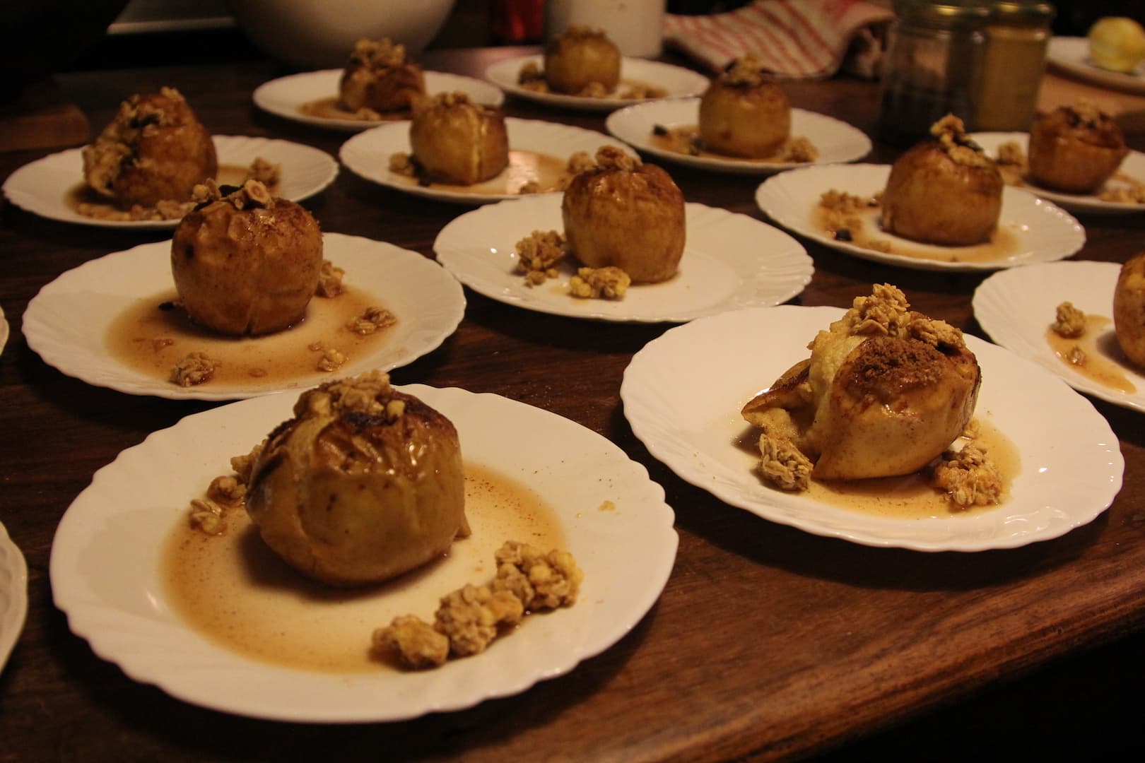 Baked apple w cinnamon 1